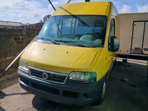 Fiat Ducato 2002 Yellow