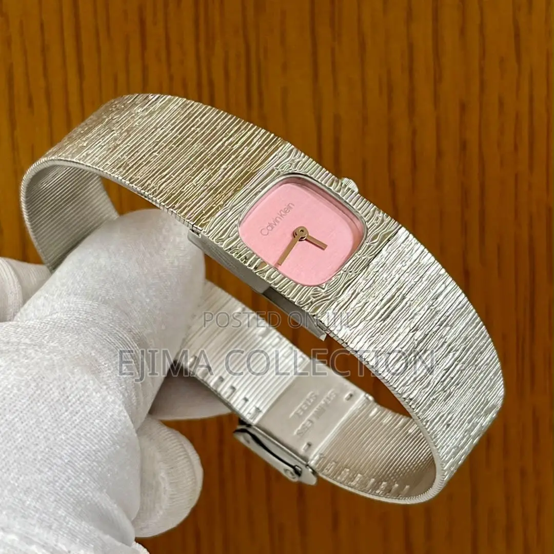 Luxury Female Calvin Klein Wristwatch Comes With Branded Box