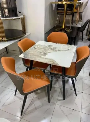 Dining Square by 4