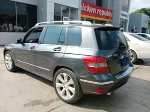 Mercedes-Benz GLK-Class 2011 Gray