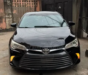 Toyota Camry LE 4dr Sedan (2.5L 4cyl 6A) 2017 Black