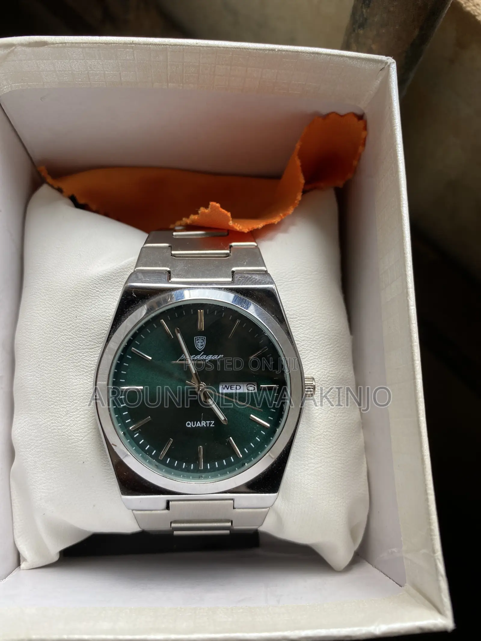 Poedagar Green Dial