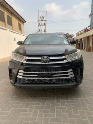 Toyota Highlander 2016 Black