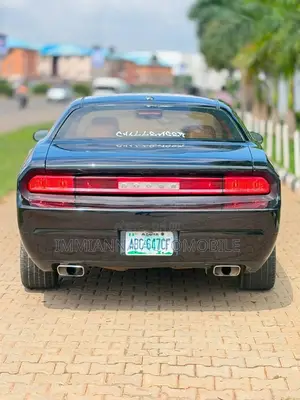 Dodge Challenger SRT8 2012 Black