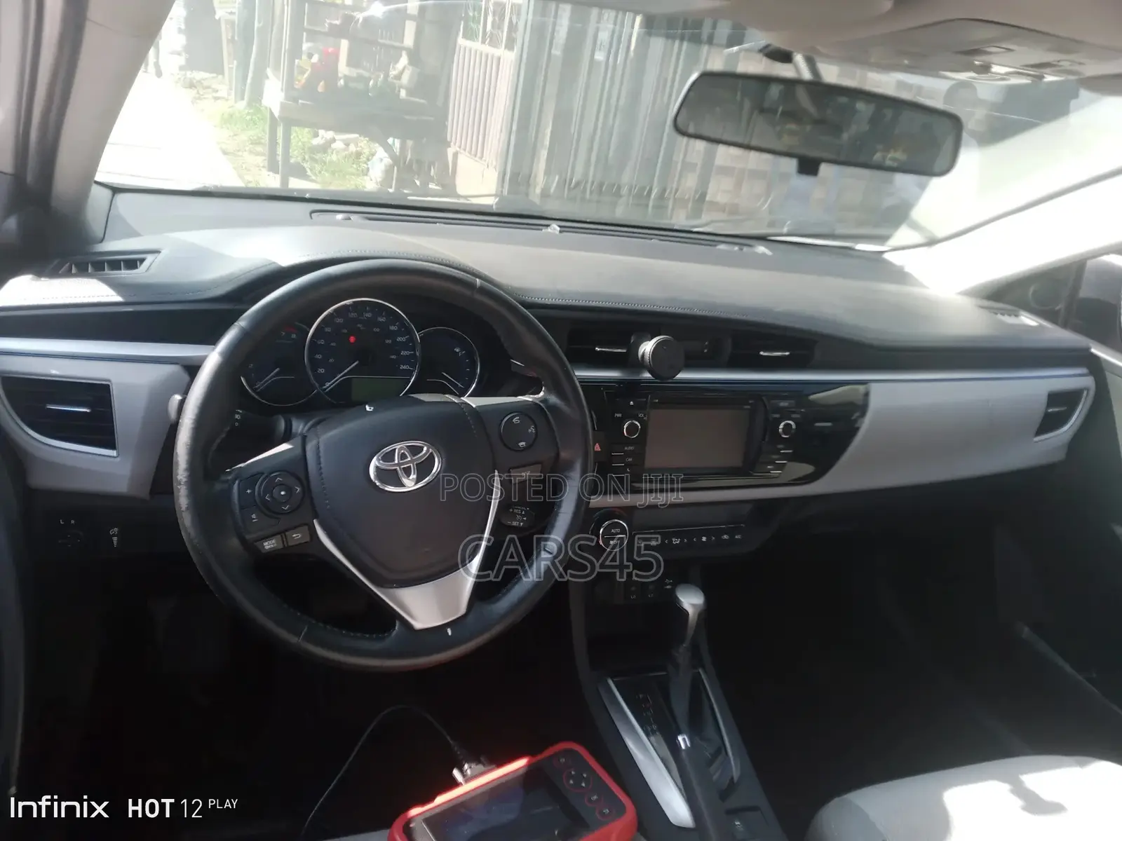 Toyota Corolla 2015 Silver