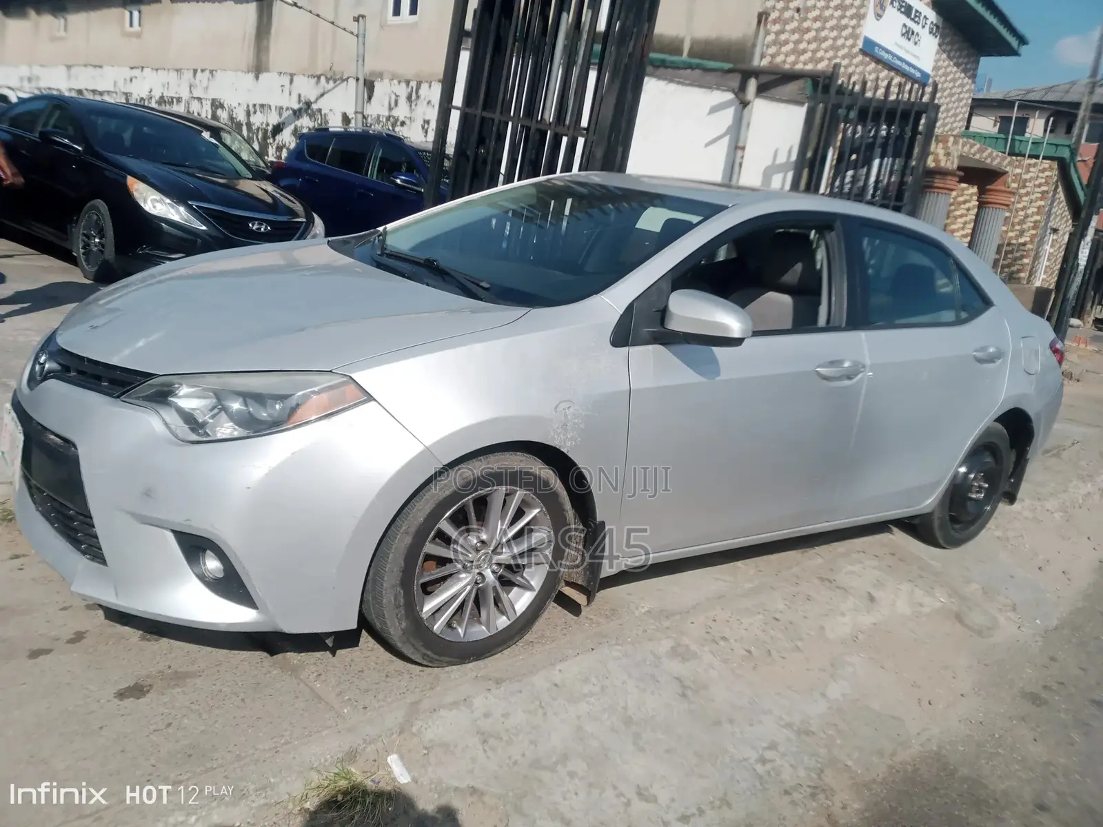 Toyota Corolla 2015 Silver