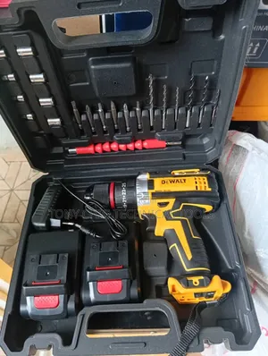 DeWalt Battery Drill Machine