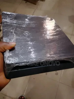 PlayStation 4 Slim