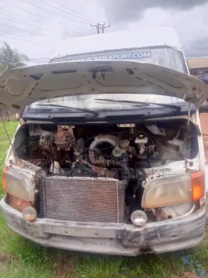 Ford Transit 2005 White