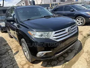 Toyota Highlander Limited 3.5L 2WD 2013 Black