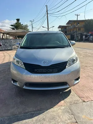 Toyota Sienna 2012 Gray