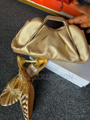 Ladies Luxury Heels & Handbag Combo