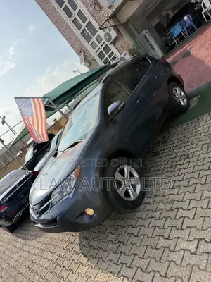 Toyota RAV4 2015 Blue