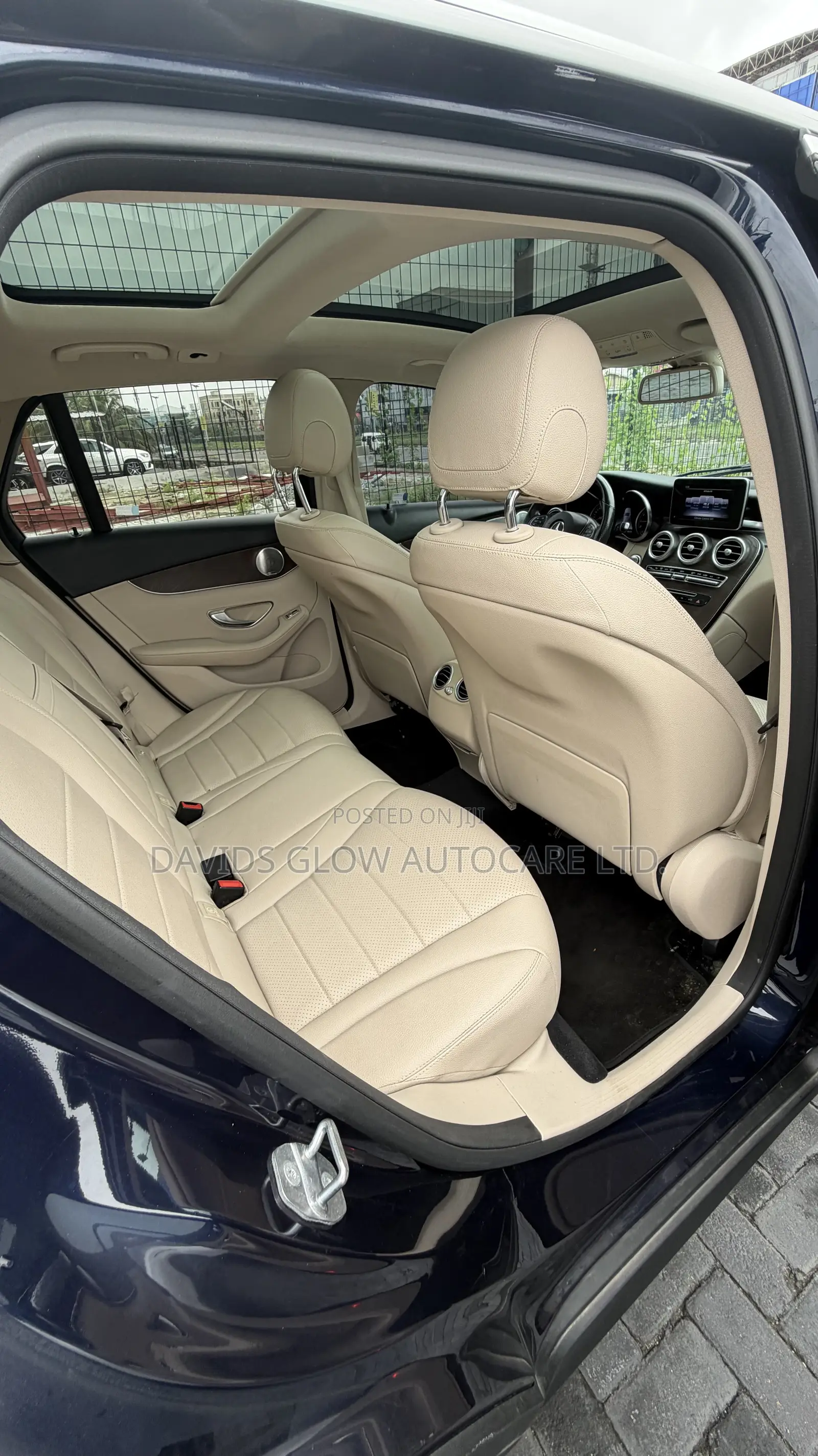 Mercedes-Benz GLC-Class 2019 Blue