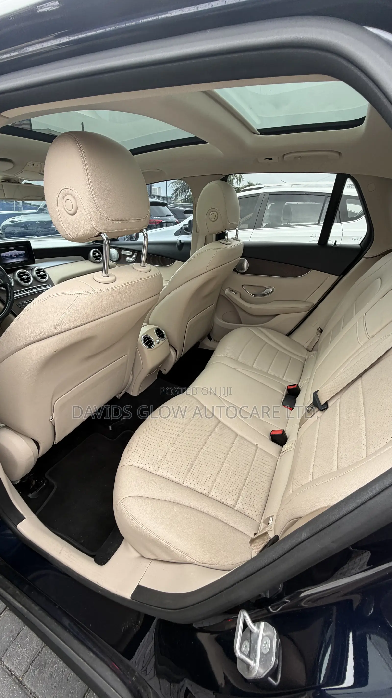 Mercedes-Benz GLC-Class 2019 Blue