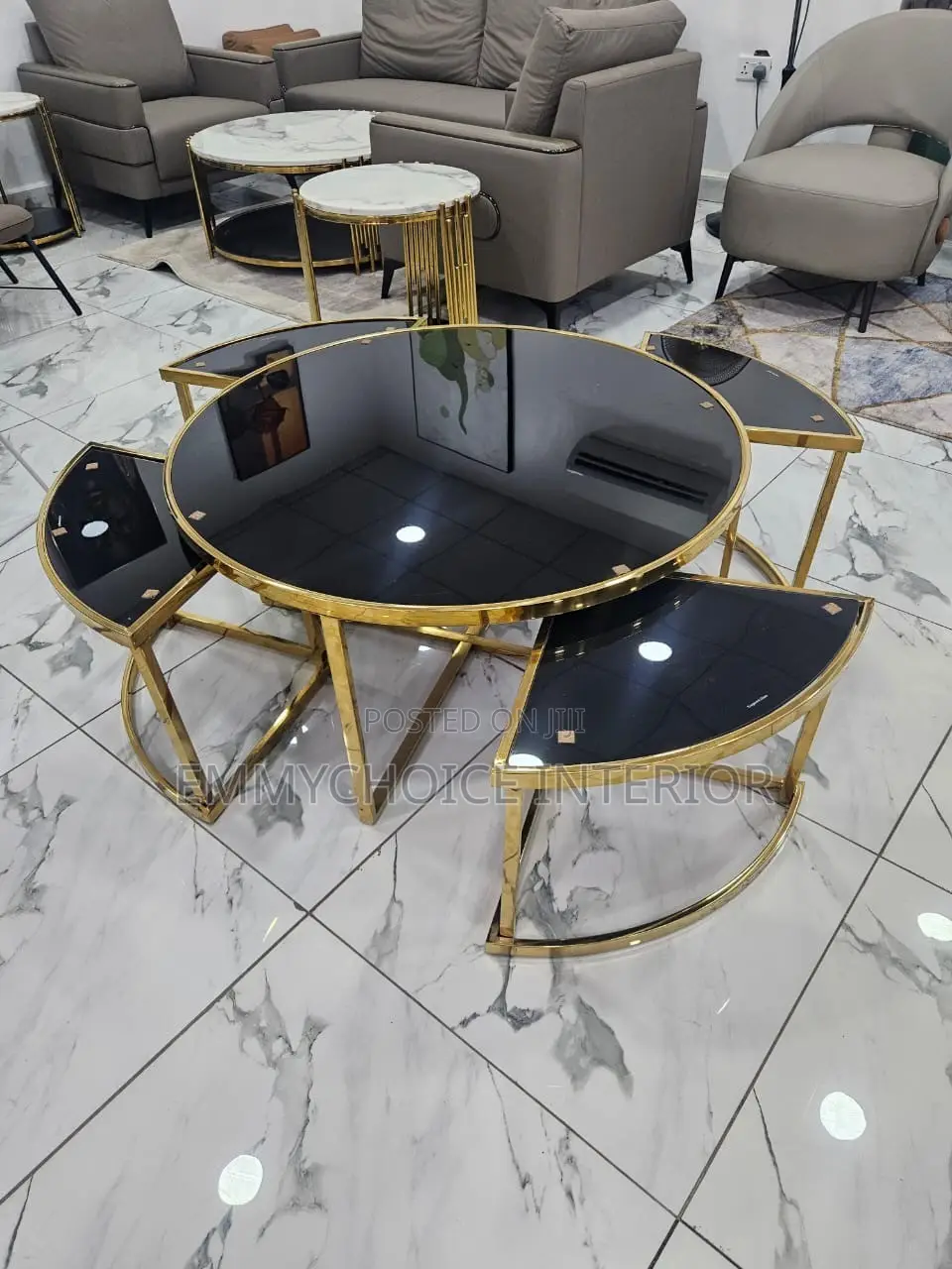 Gold Center Table Set With 4 Extendable Side Stools
