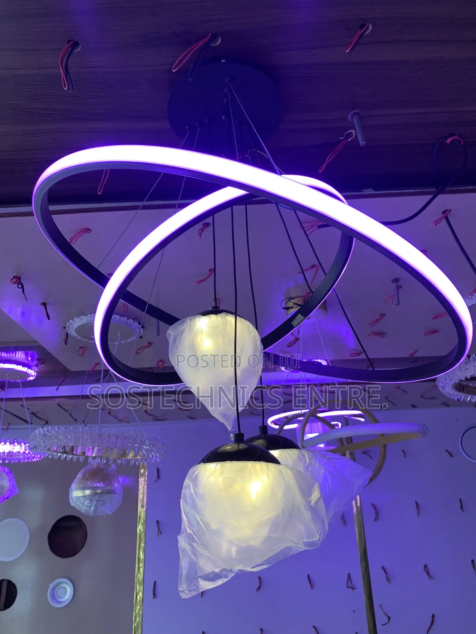 Modern 3-Ring LED Pendant Chandelier