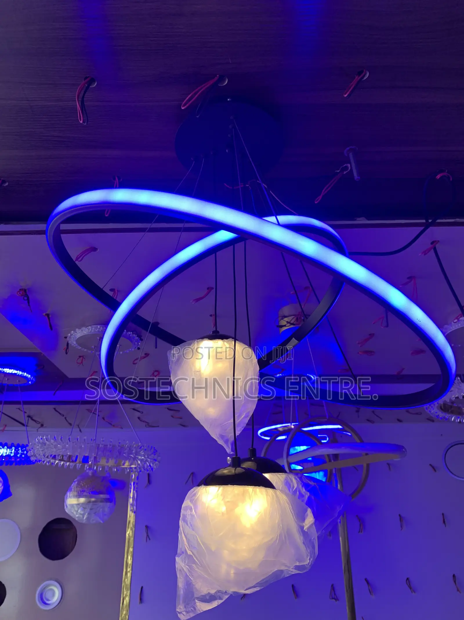 Modern 3-Ring LED Pendant Chandelier