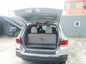 Toyota Highlander 2013 Silver