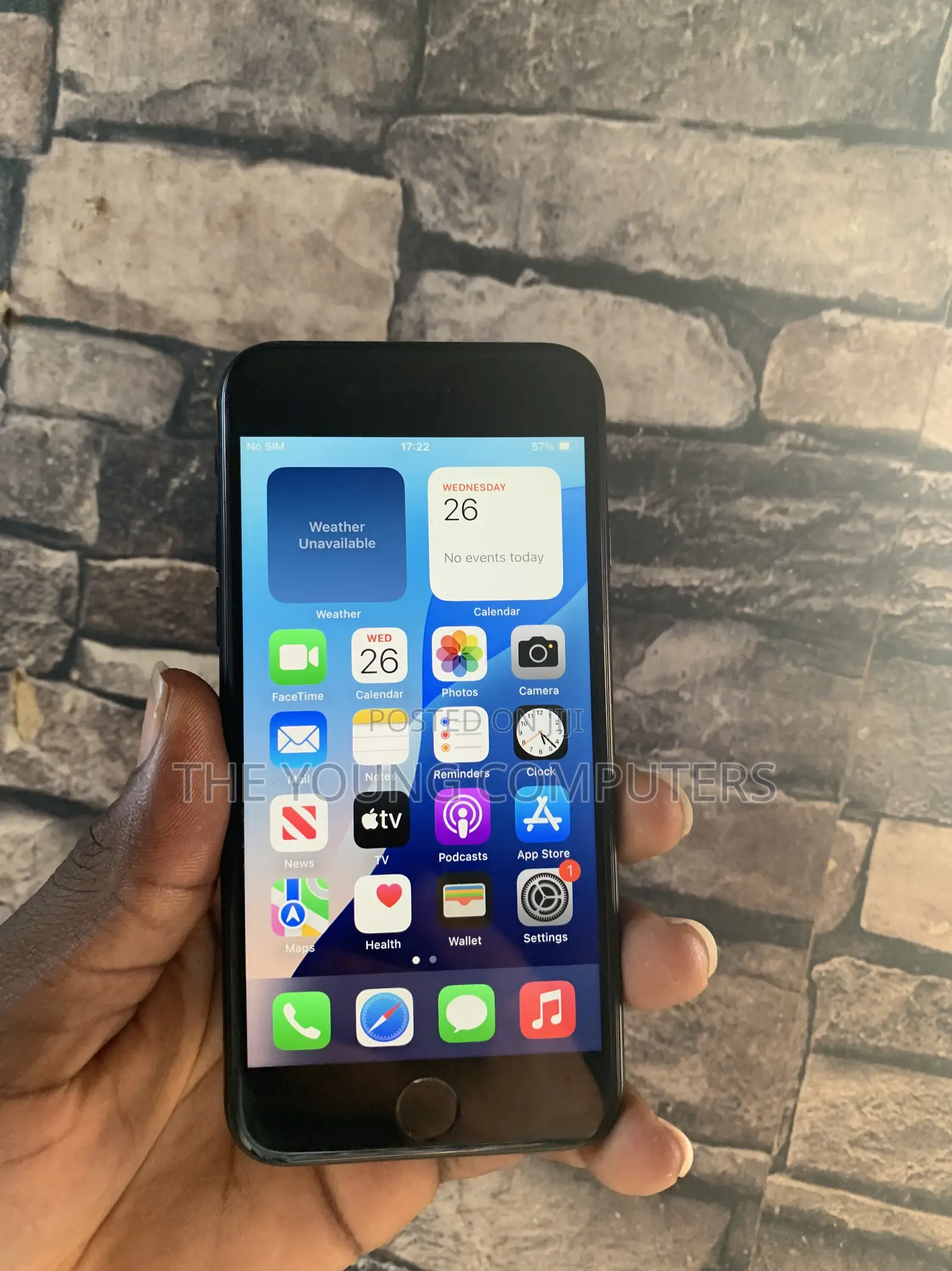 Apple iPhone SE 128 GB Black