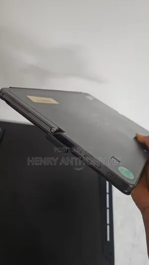 Laptop HP Pro X2 612 G2 8GB Intel Core i5 SSD 256GB