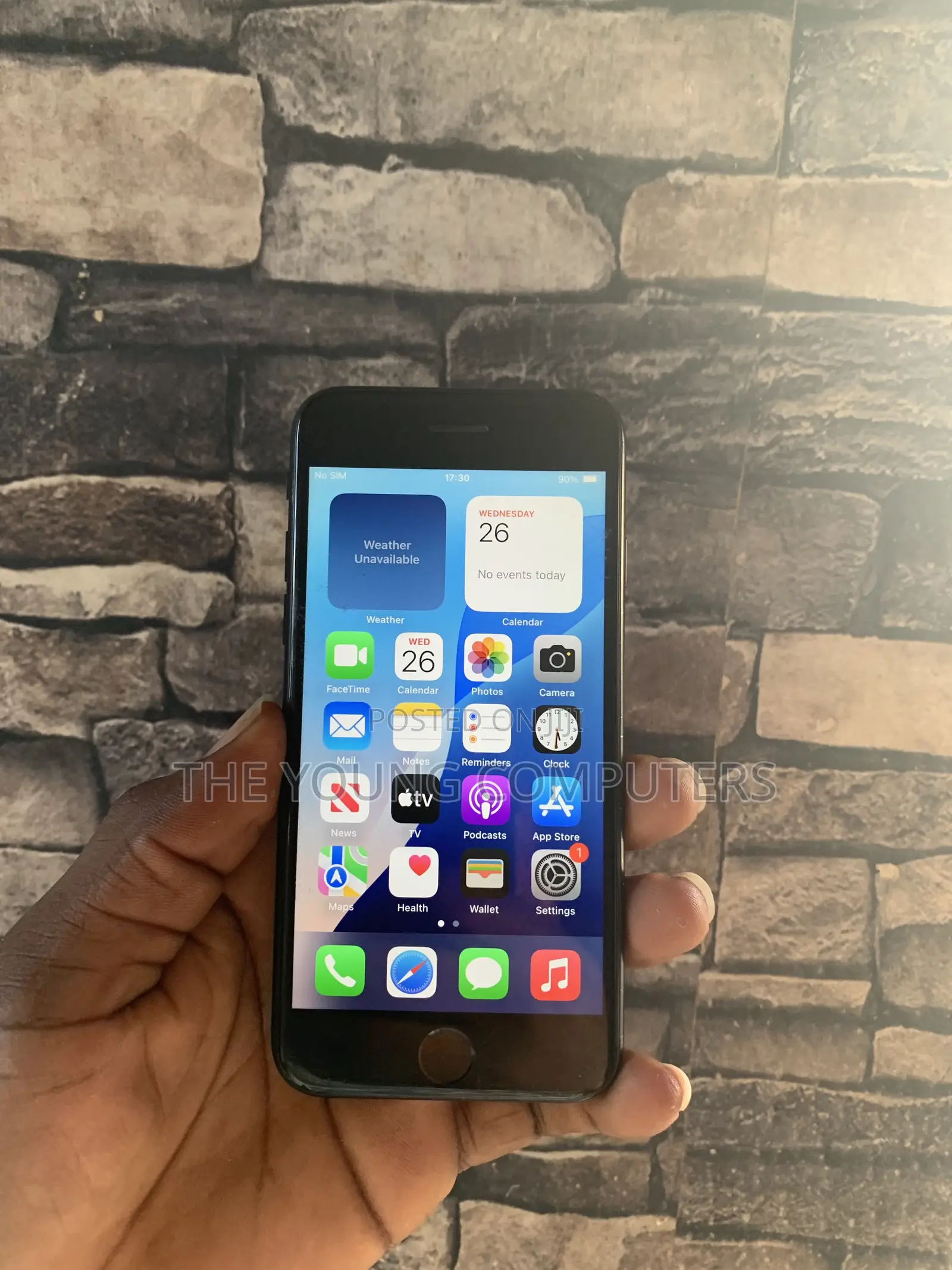 Apple iPhone SE 128 GB Black