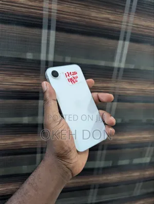 Apple iPhone 17e 256 GB White
