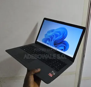 Laptop HP 255 G8 8GB AMD Ryzen 3 SSD 128GB