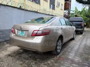Toyota Camry 2008 Gold