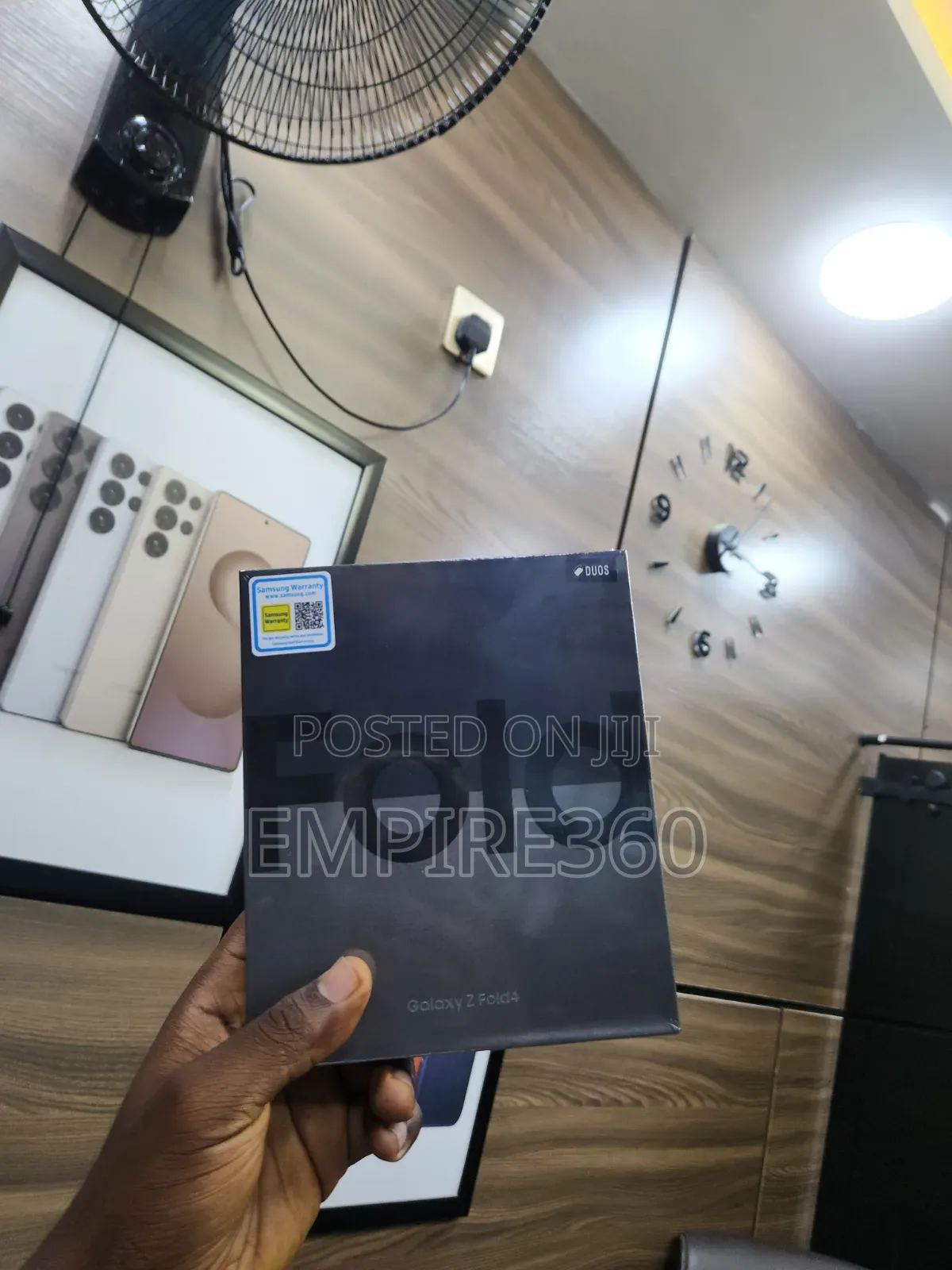New Samsung Galaxy Z Fold4 256 GB