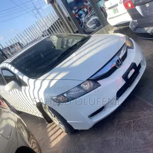Honda Civic 2009 White