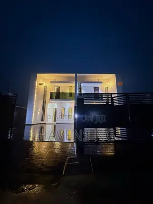 4bdrm Duplex in Obio-Akpor for sale