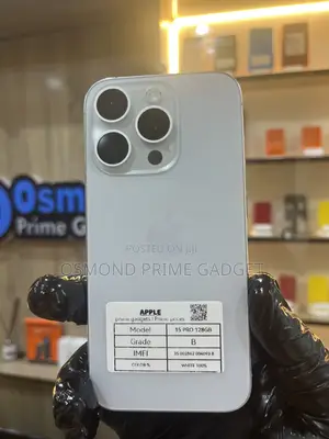 Apple iPhone 15 Pro 128 GB Silver