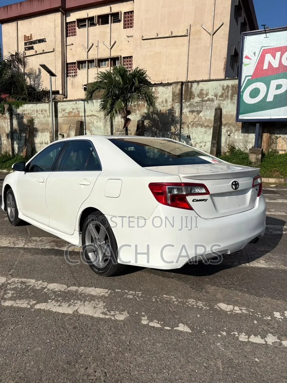 Toyota Camry 2013 White