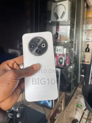 Tecno Spark 30C 128 GB White