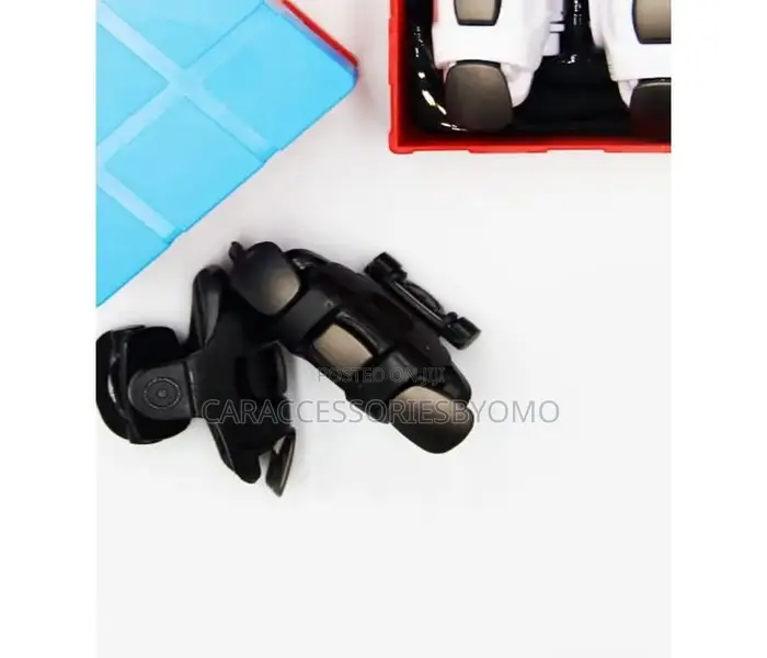 2 Set Game Controller With Shooting Aim Buttons