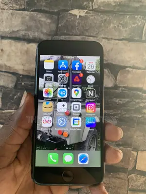 Apple iPhone 7 32 GB Black