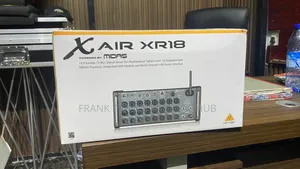 Behringer X AIR XR18 Digital Mixer