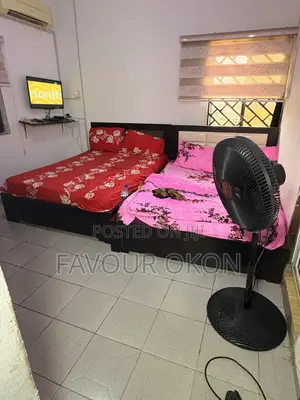 Service Apartment 4 Person in a Room Weekly.For Ladies Only