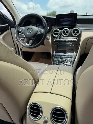 Mercedes-Benz GLC-Class 2017 White
