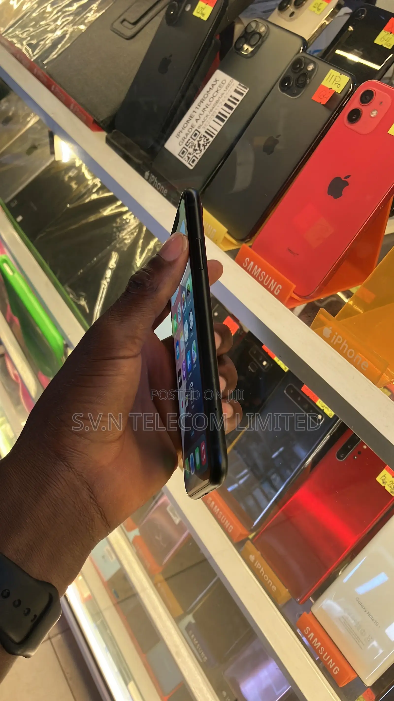 Apple iPhone XR 64 GB Black
