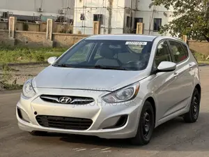 Hyundai Accent 2014 Silver