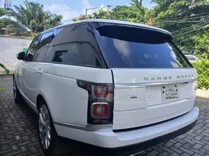 Land Rover Range Rover 2021 White