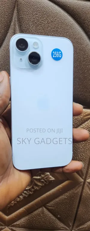 Apple iPhone 15 256 GB White