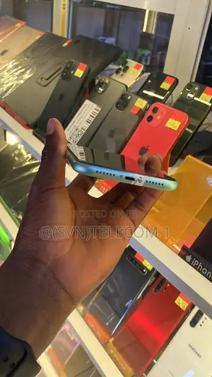 Apple iPhone 11 64 GB Green