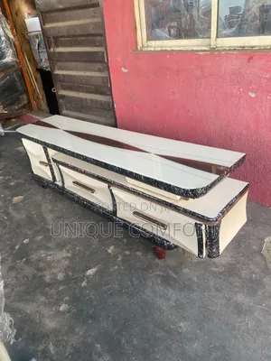 Top Quality Big Size Adjustable Glass Top TV Stand With Drawers