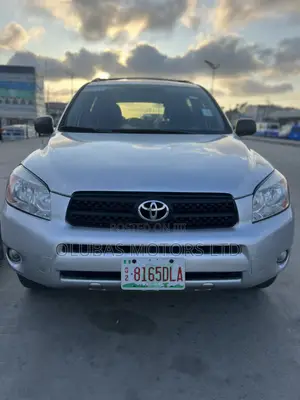Toyota RAV4 2008 Silver