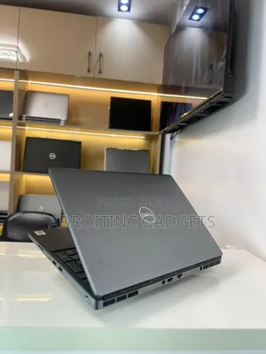 Laptop Dell Precision 7550 16GB Intel Core i5 SSD 512GB