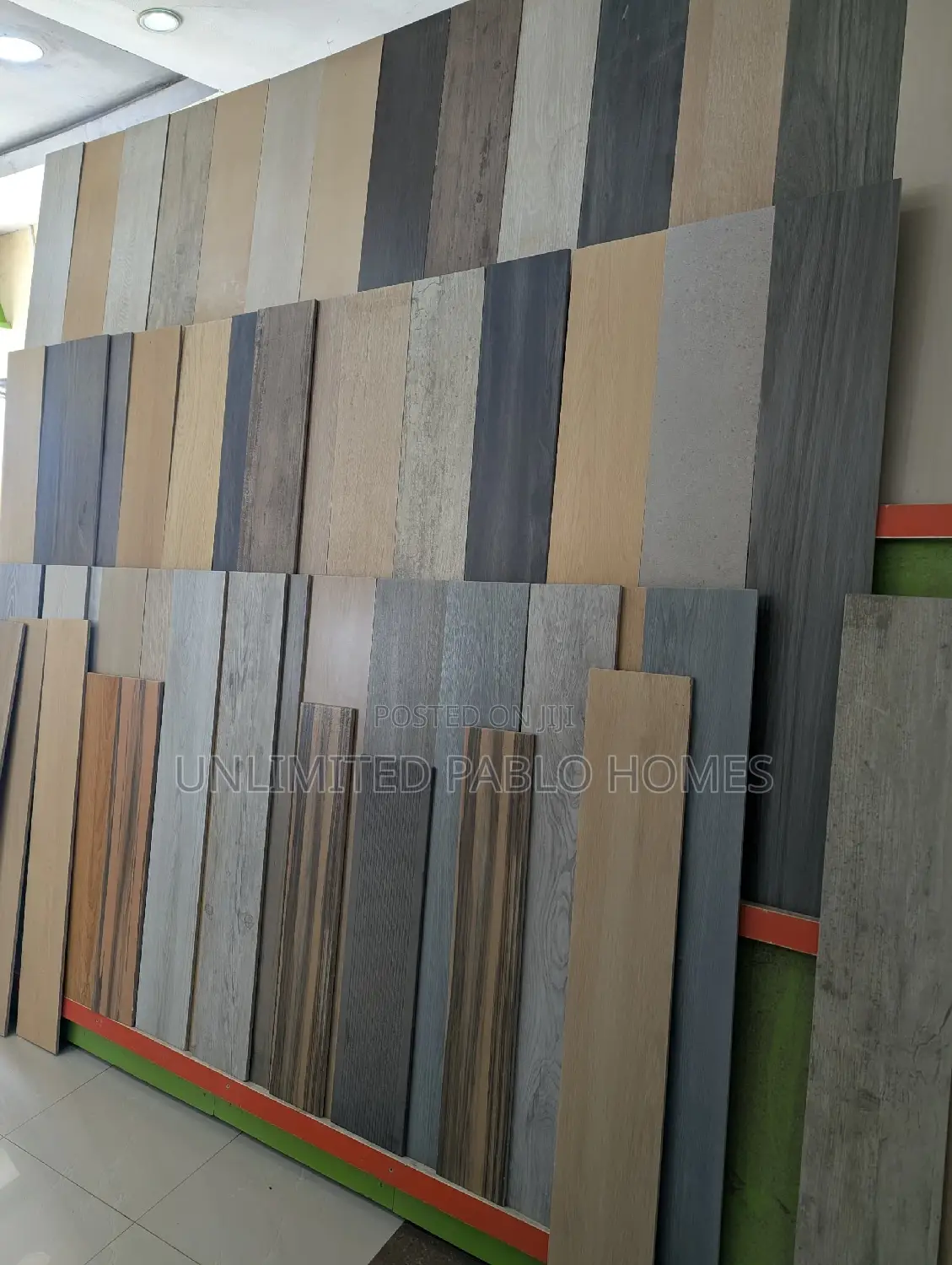 Super Wood Look Plank Tile