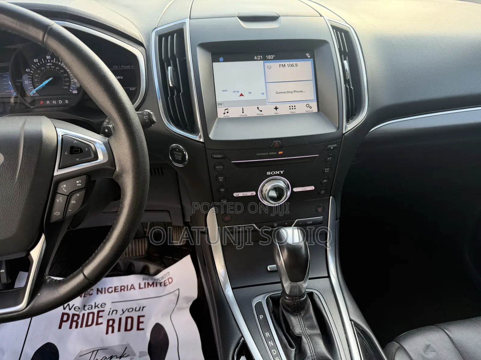 Ford Edge Titanium AWD 2018 Gold